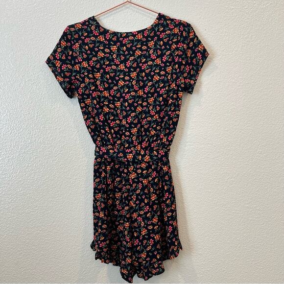 Lost + Wander Party Til Dawn Floral Romper ruffle hem black pink yellow - Picture 11 of 13